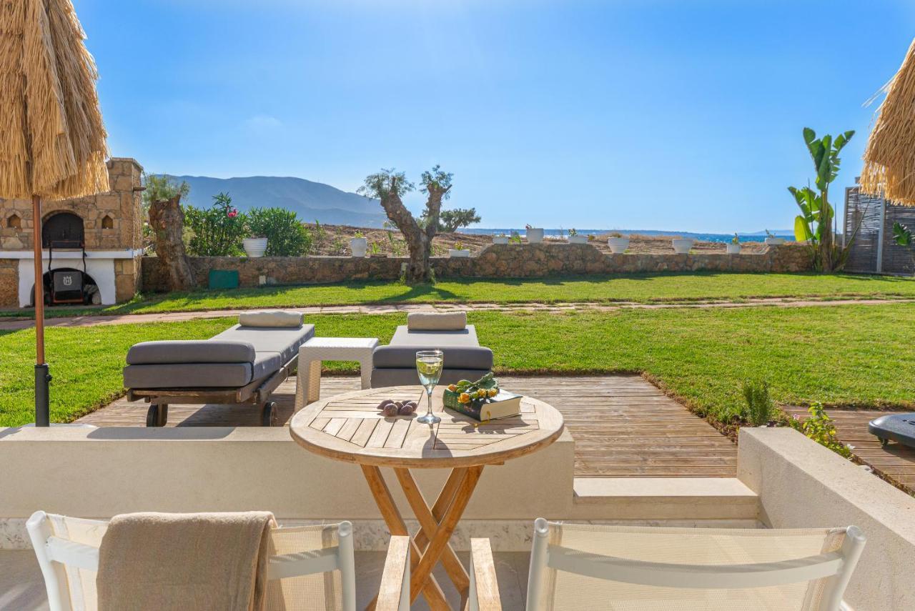 Pyrgos Blue Aparthotel มาเลีย ภายนอก รูปภาพ