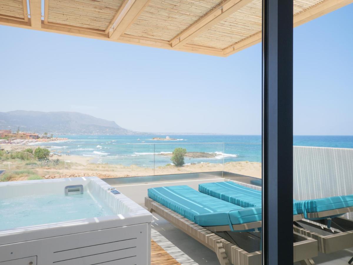 Pyrgos Blue Aparthotel มาเลีย ภายนอก รูปภาพ