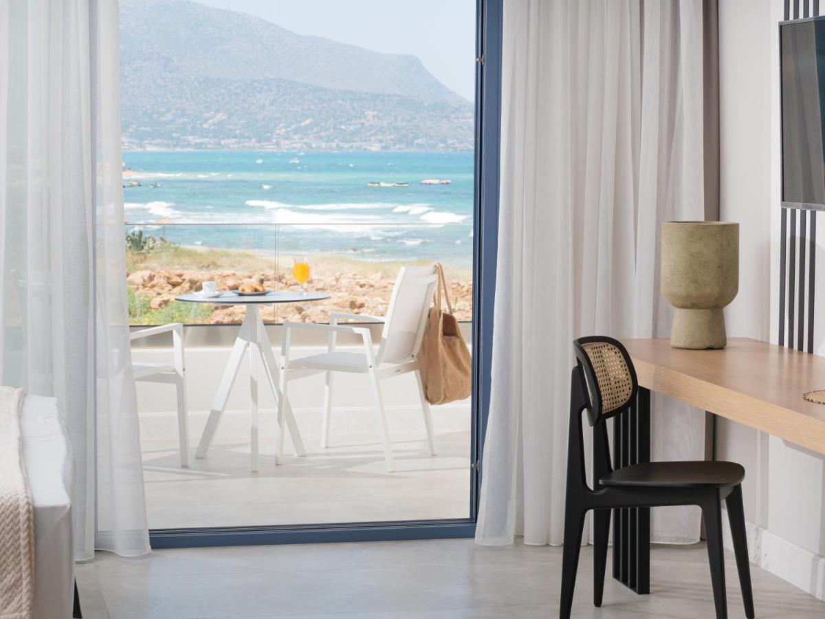 Pyrgos Blue Aparthotel มาเลีย ภายนอก รูปภาพ