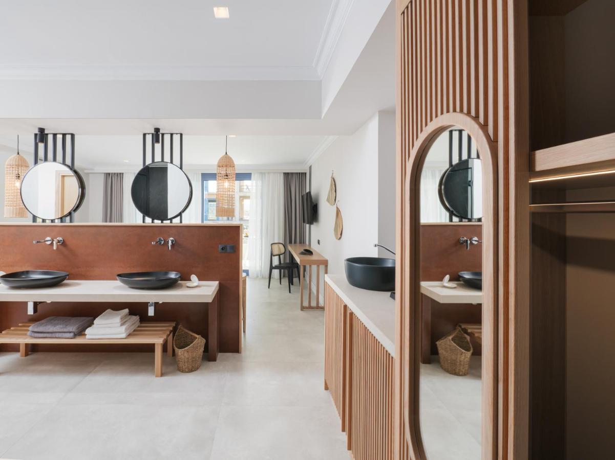 Pyrgos Blue Aparthotel มาเลีย ห้อง รูปภาพ
